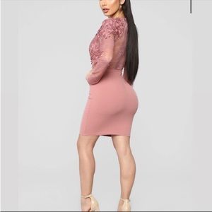 Fashion pink lace dress